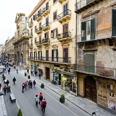 Maqueda Apartments Palermo Exterior photo