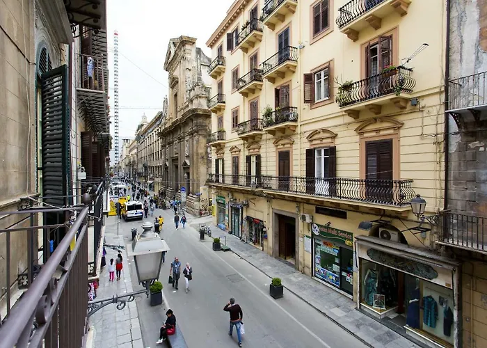 Maqueda Apartments